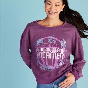 {Disney} Tomorrowland Dreamer Sweatshirt size M